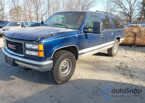 1997 GMC Suburban 2500 Sl z USA, uszkodzony, nr VIN 1GKGC26J1VJ718440